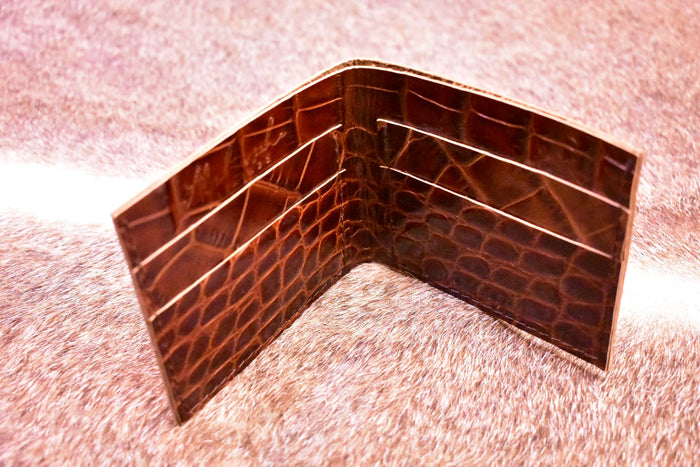 Simple Bifold Wallet - Crocodile Red