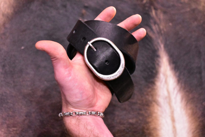 Simple Black Leather Belt Made-To-Measure