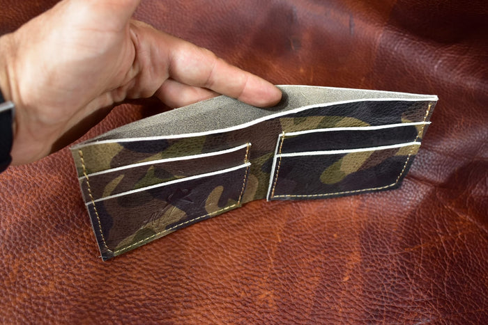 Simple Bifold Wallet - Green Camouflage
