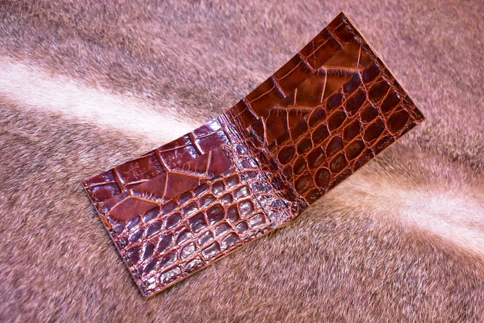 Simple Bifold Wallet - Crocodile Red