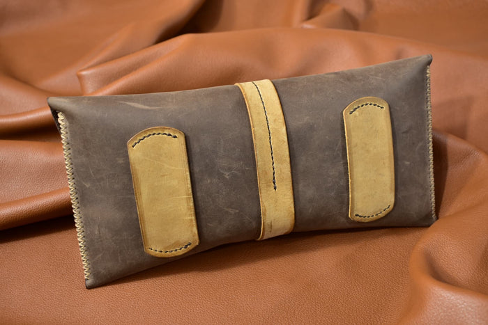 Thin Wide-Body Leather Bumbag