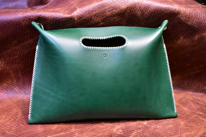 Emerald Hand-In Clutch
