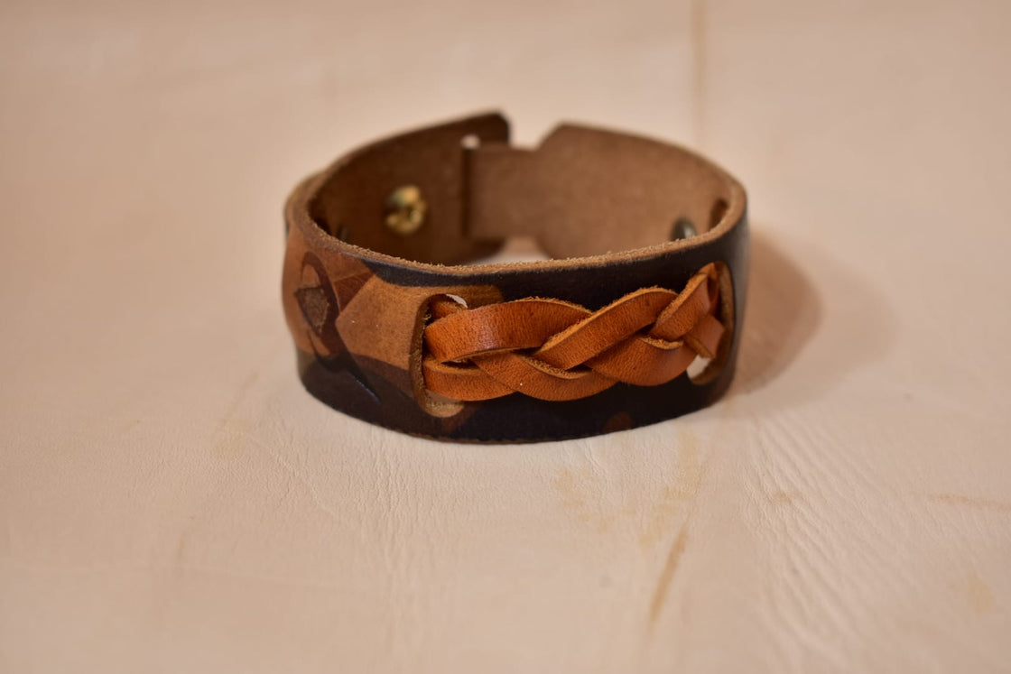 Weaved Interlocking Bracelet - Yellow Camouflage