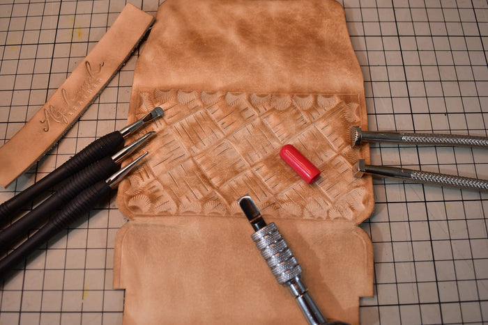 Minimalist Flap Wallet Handstitched - Tooled Natural Color